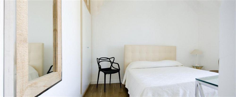 Agora Apartments Sorrento Exterior foto