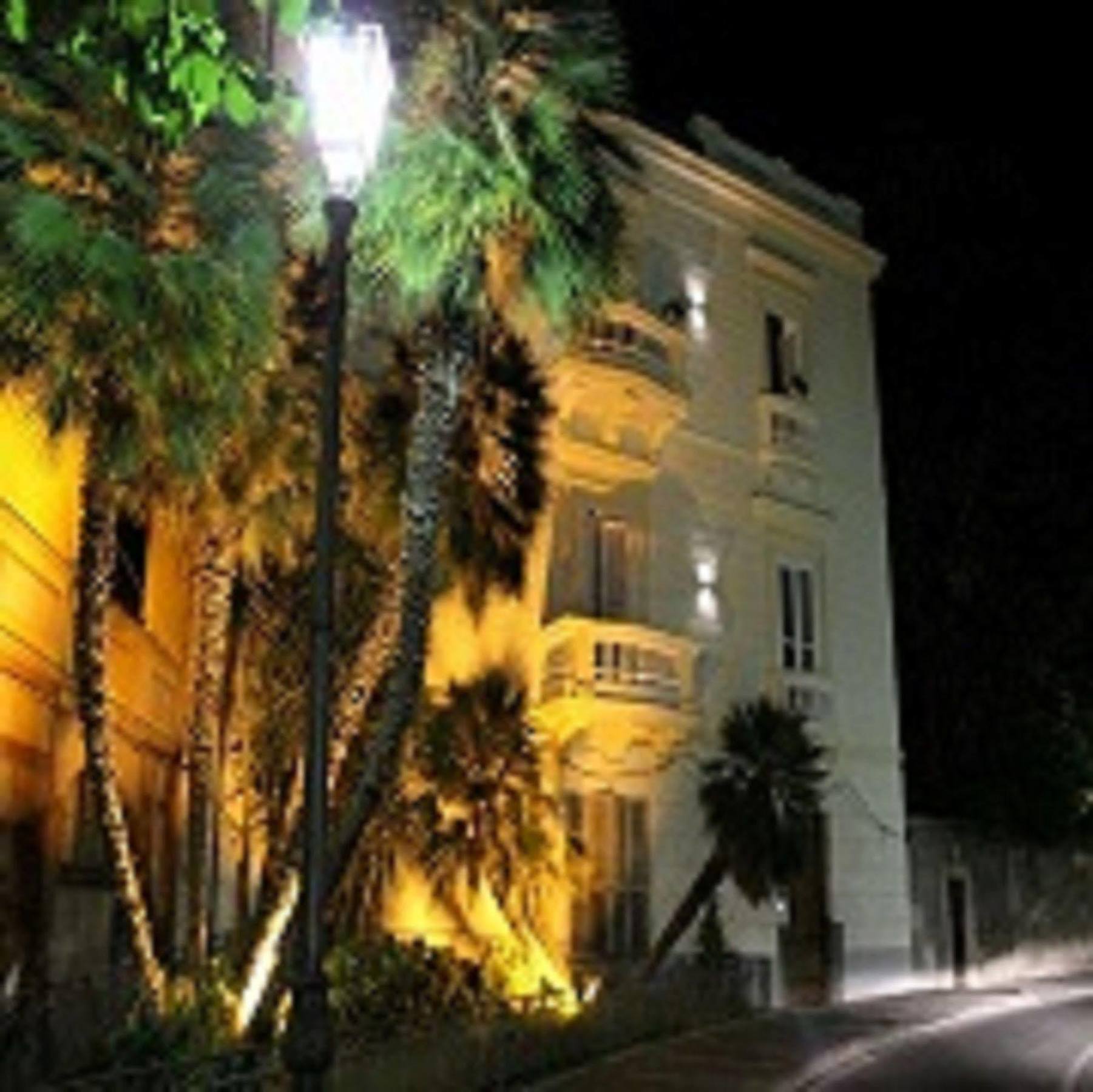Agora Apartments Sorrento Exterior foto